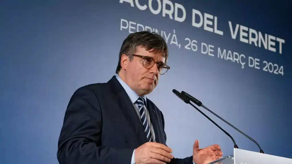 Societat Civil Catalana pide al Tribunal Supremo que investigue a Puigdemont
