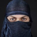 Uso y PROHIBICIÓN del velo islámico en espacios libres