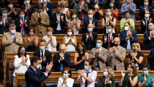 Se buscan héroes con escaño: requisito, sentido común